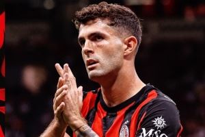 普利西奇对阵巴里转身扫射破门，当选米兰8月最佳进球