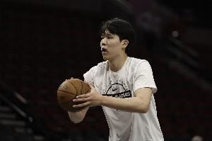 开拓者四内线:克林根9+12+5帽&杨瀚森9+5+3&罗威4分2板&里斯2分