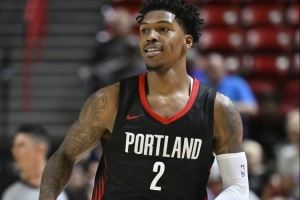 你头铁担责任!凯莱布·乐福12中1&三分7中0拿5分 正负值-20